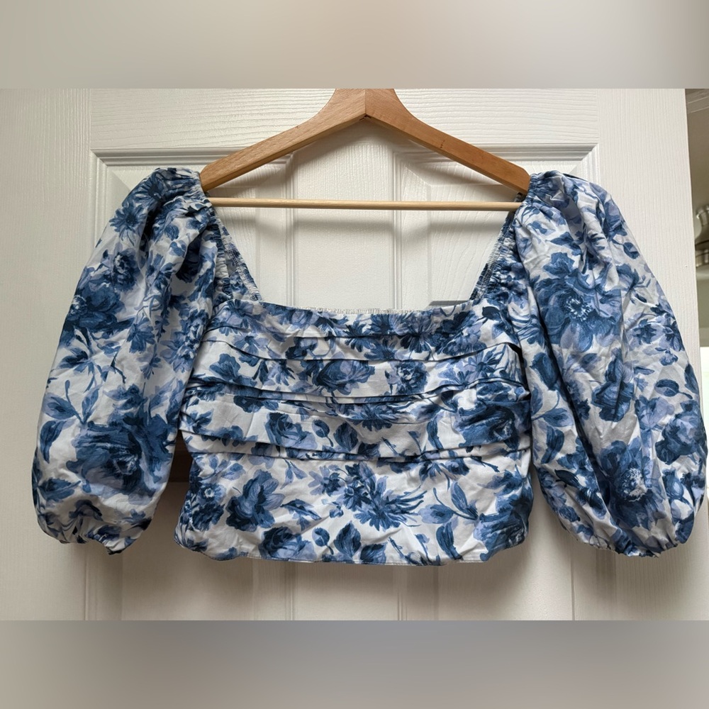 Abercrombie & Fitch Blue Floral Puff-Sleeve Crop Top